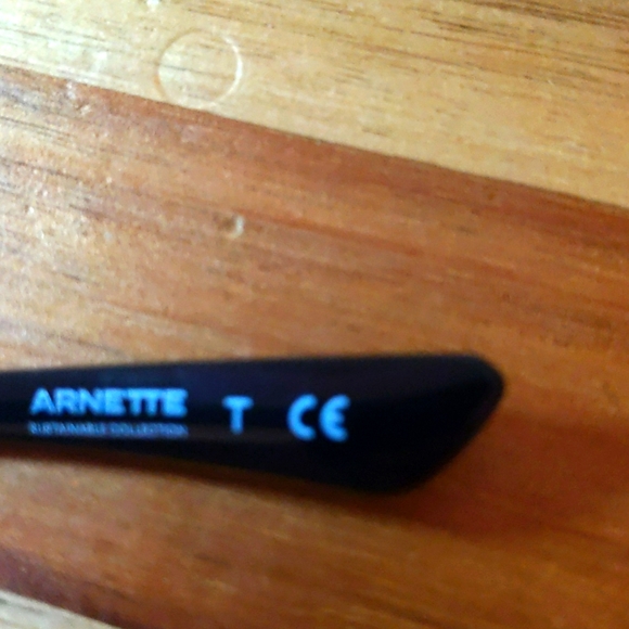 Arnette sunglasses NWT! 🔥🔥🔥🔥 No scratches! Comes w/ case. - Picture 9 of 11